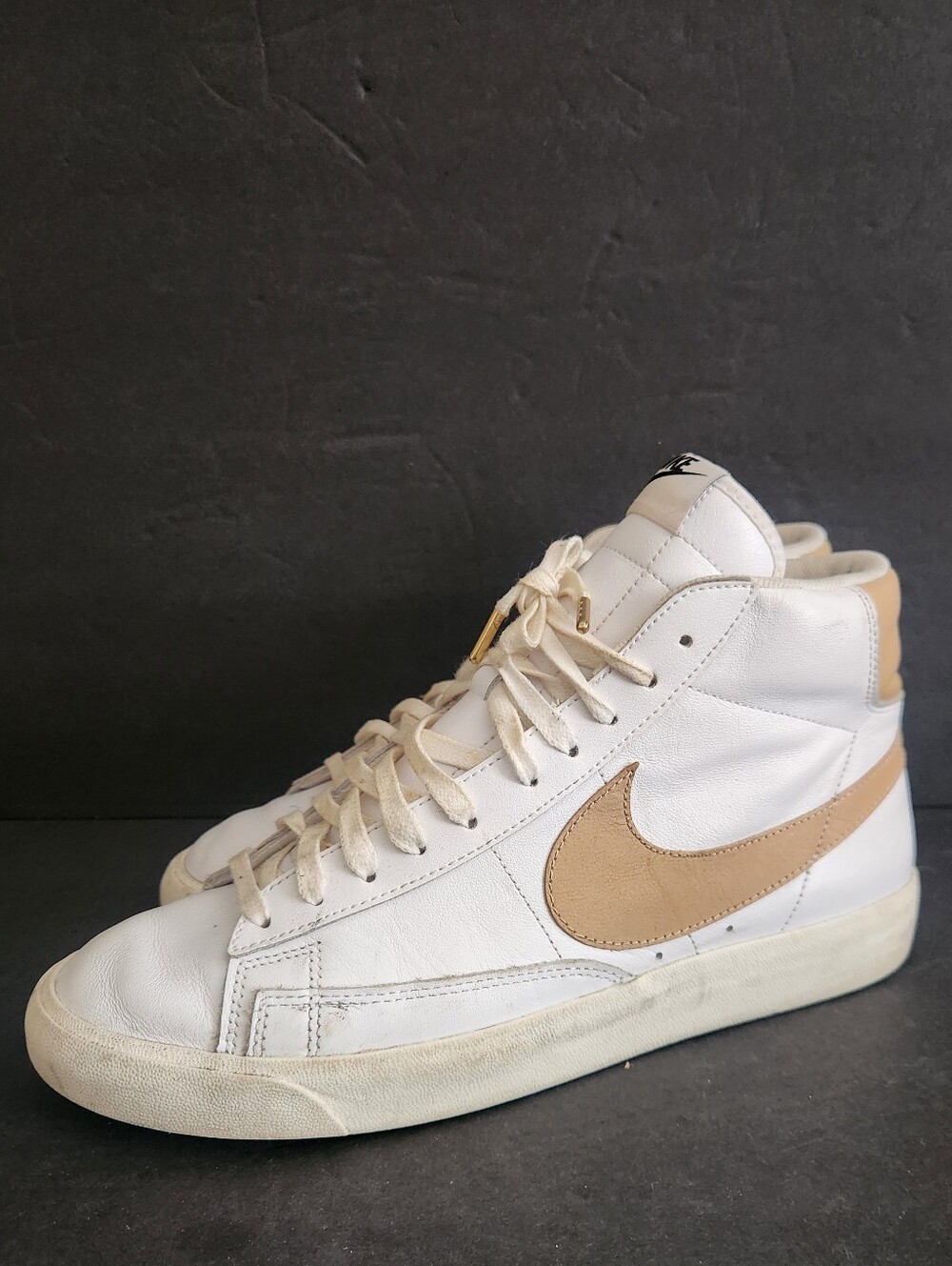 Nike Blazer Mid Premium Sneakers Mens 9 Tan Light Patinal Shoes